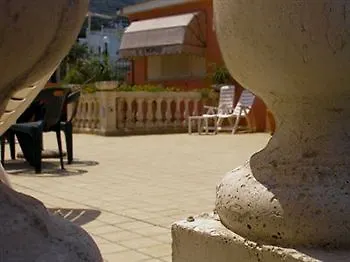 Szálloda Il Nespolo Casamicciola Terme
