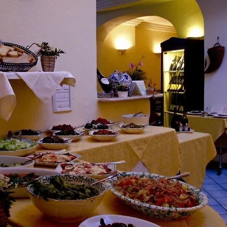 Il Nespolo 3*