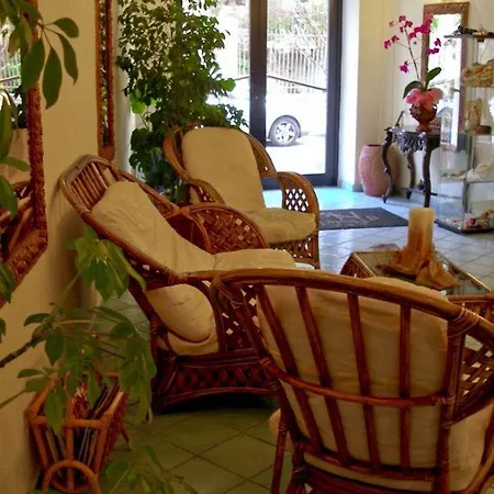 Il Nespolo Hotell 3*